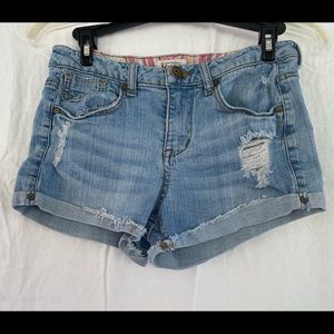 Mudd destroyed Jean shorts